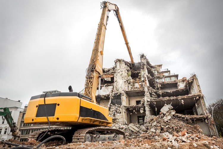 Bayramiç Bina Yıkımı